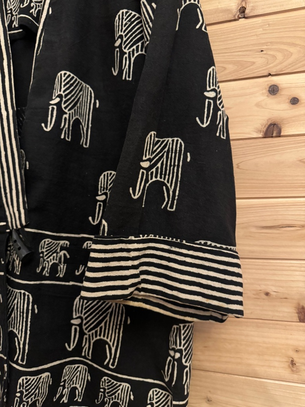 Vintage 90’s Large Art To Wear Thick Cotton Elephant Kimono Robe Pockets Boho - Picture 2 of 11